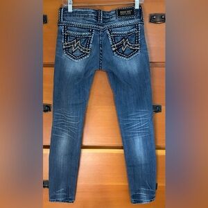 Miss Me Sunny Skinny Jeans in Americana Blue VTG Wash Contrast Stitch Stretch